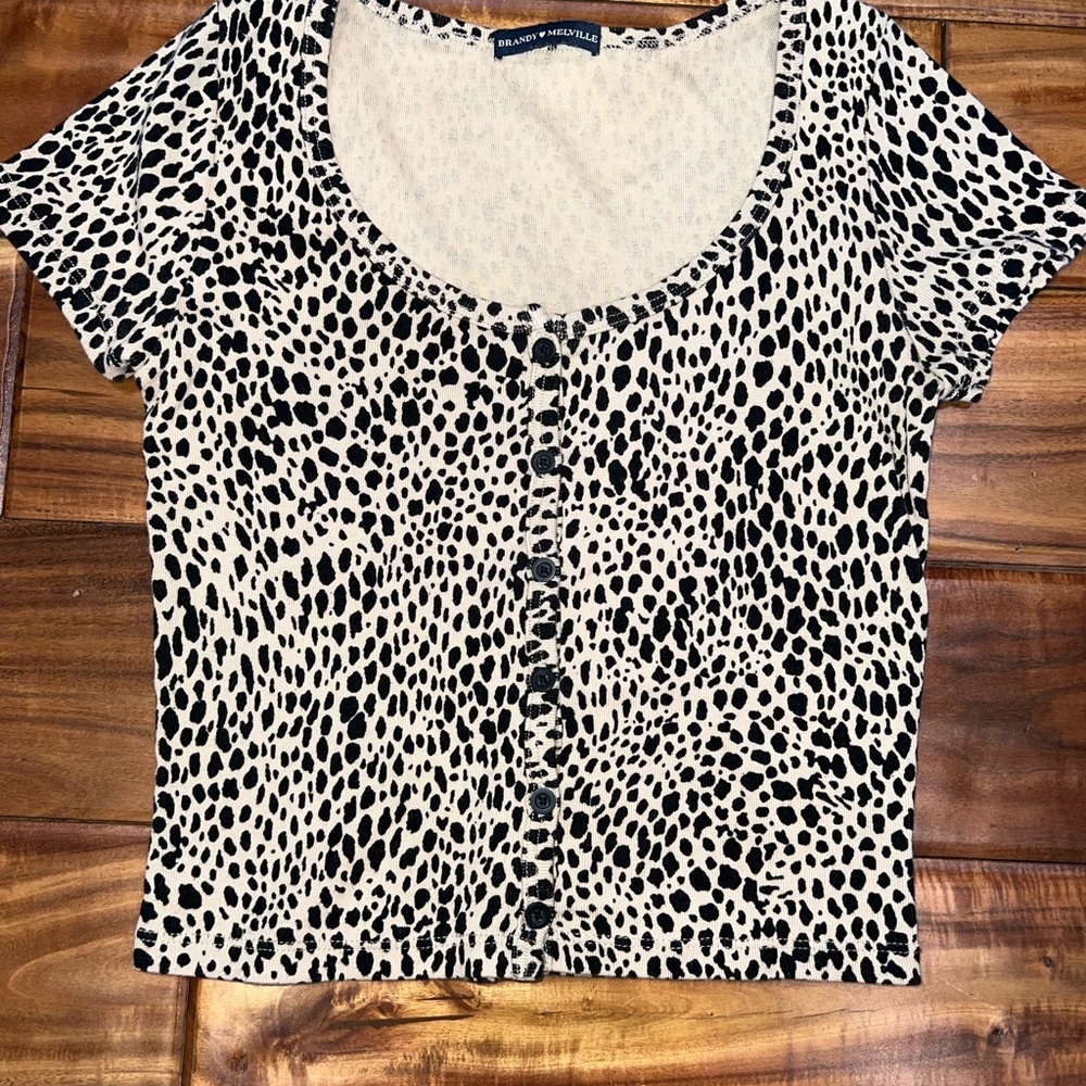 Brandy Melville Black and White Leopard Print Top